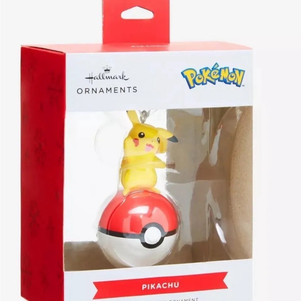 Hallmark Pokemon Pikachu on Poke Ball‎ Christmas Ornament New